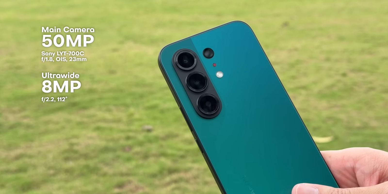 Setup kamera TECNO Camon 50 dengan main camera 50MP Sony LYT-700C f/1.8 dan ultrawide 8MP