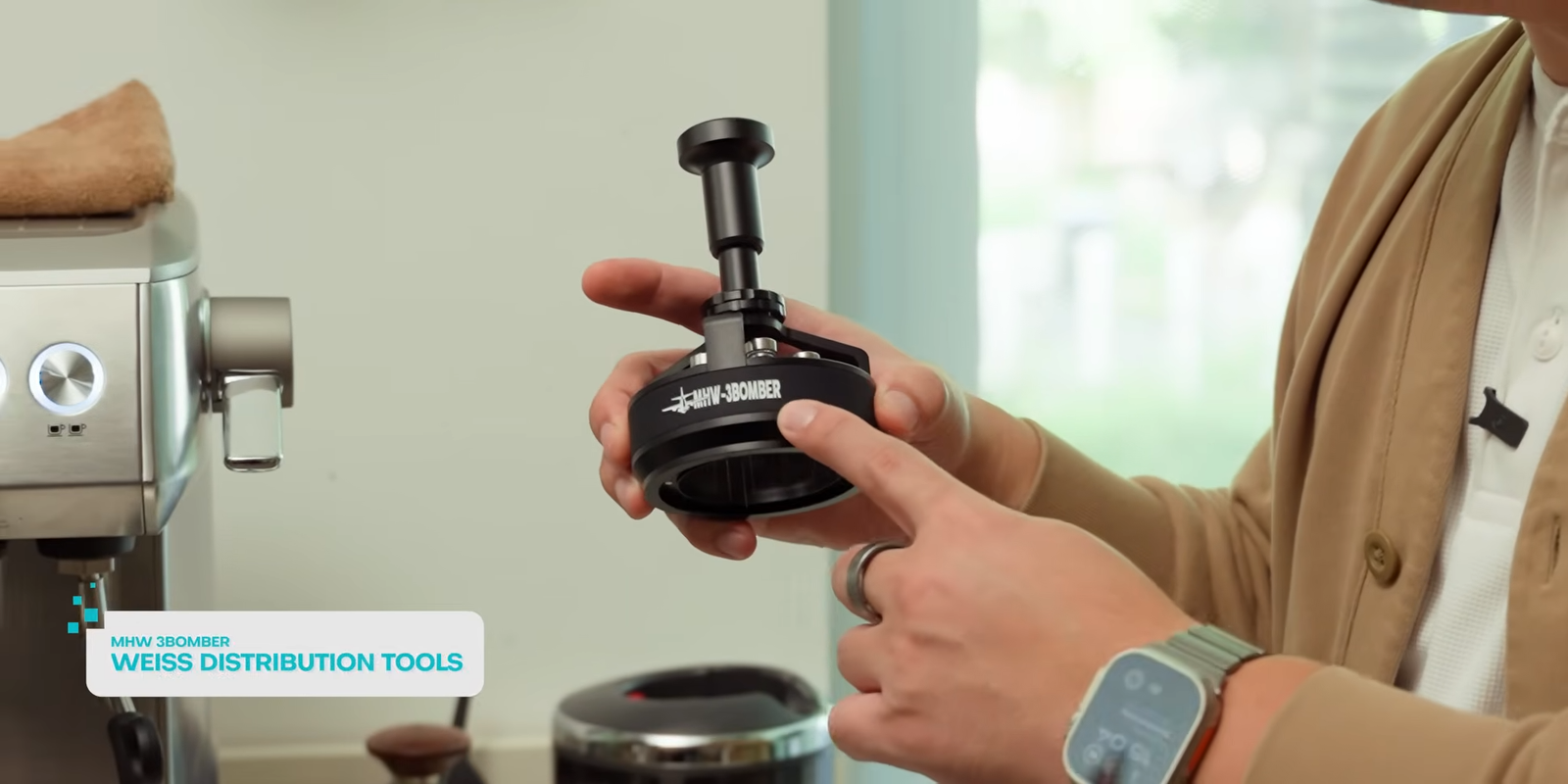 MHW-3Bomber Weiss Distribution Tool, alat wajib untuk meratakan distribusi kopi sebelum ditamping