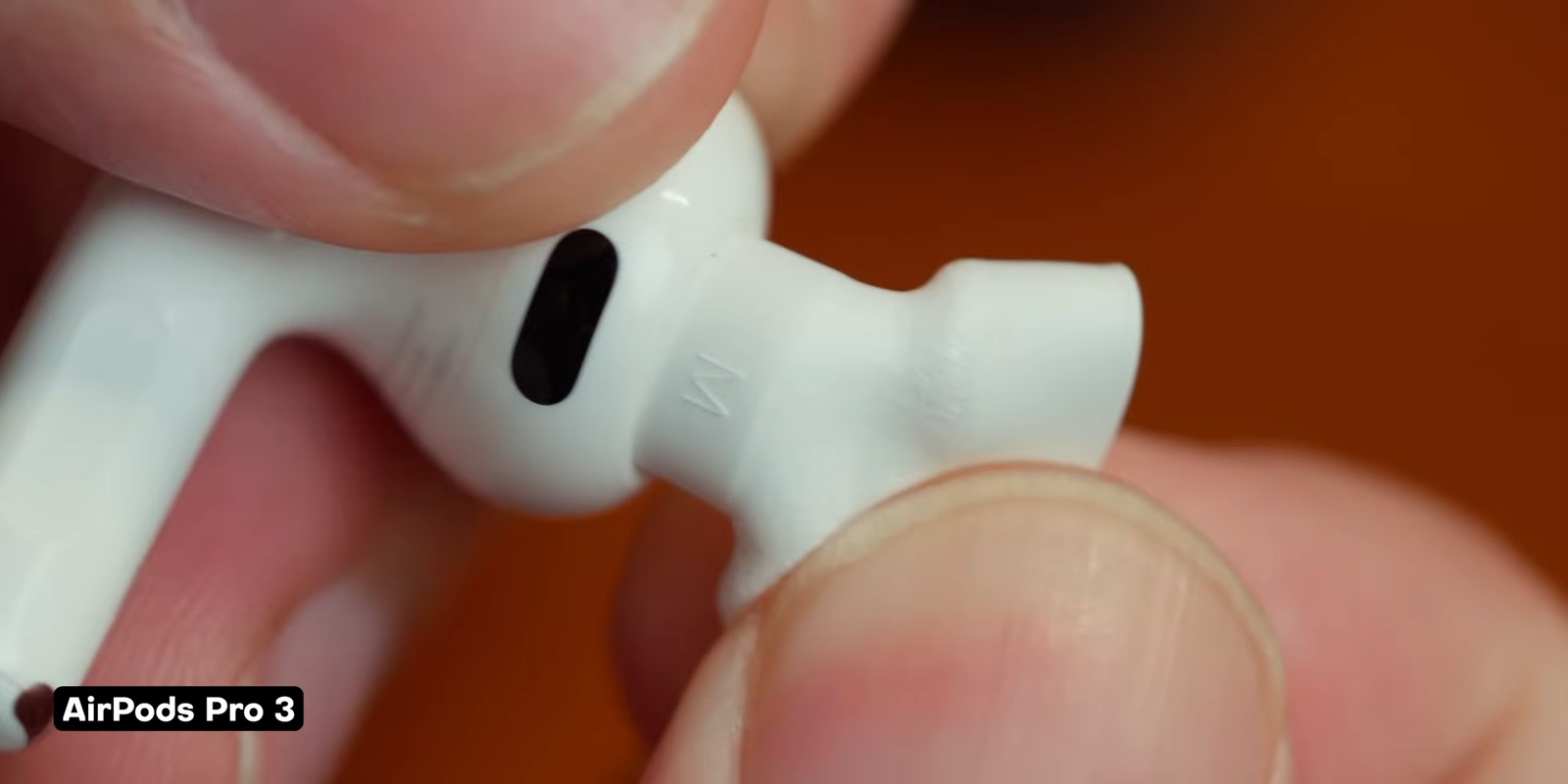 Ear tip kombinasi silikon dan infused foam AirPods Pro 3